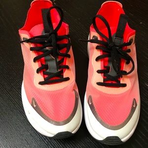 Nike Air Max Dia “Flash” |  Red